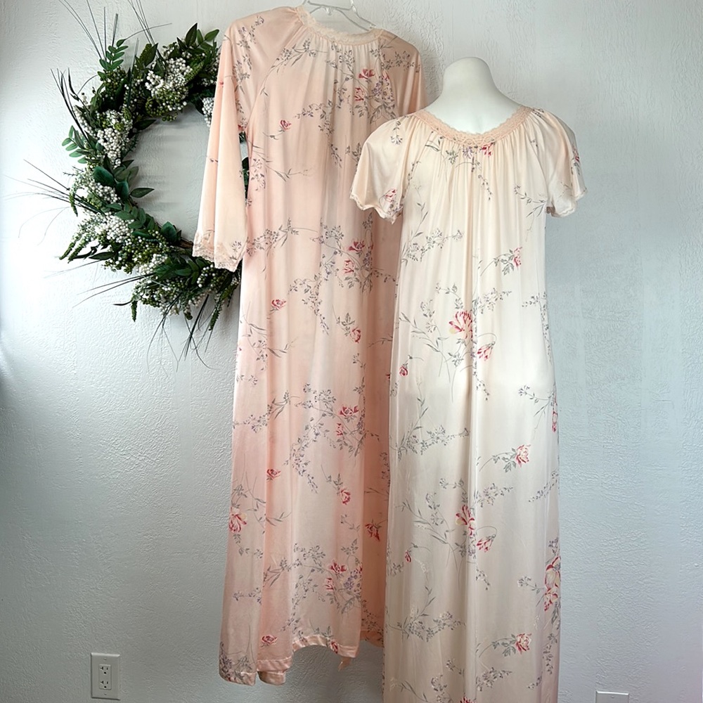 Vintage Jcpenney Nightgown And Robe Set Gem